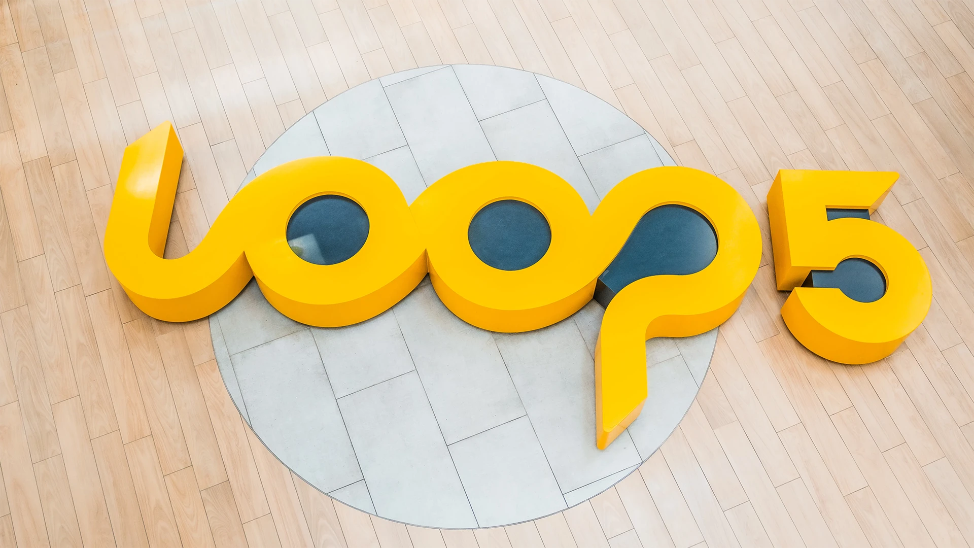 Loop5 The Social Mall